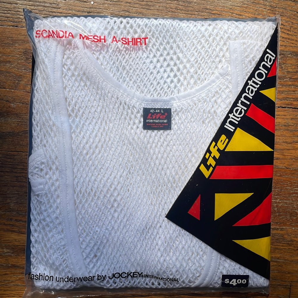 Vintage 70s White Scandinavian Mesh A-shirt Large new